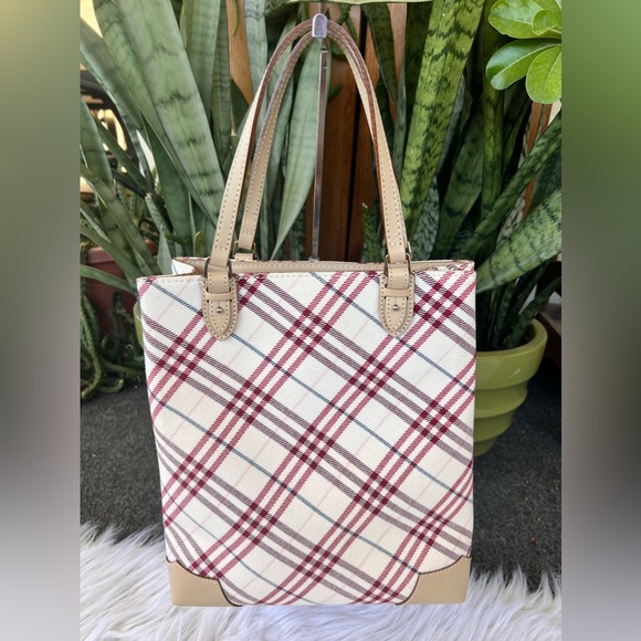 Burberry Multi Color - Picture 2 of 7